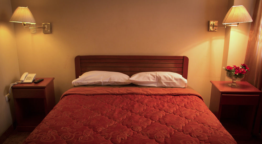 Ebony Hotel Huaraz  Exteriör bild